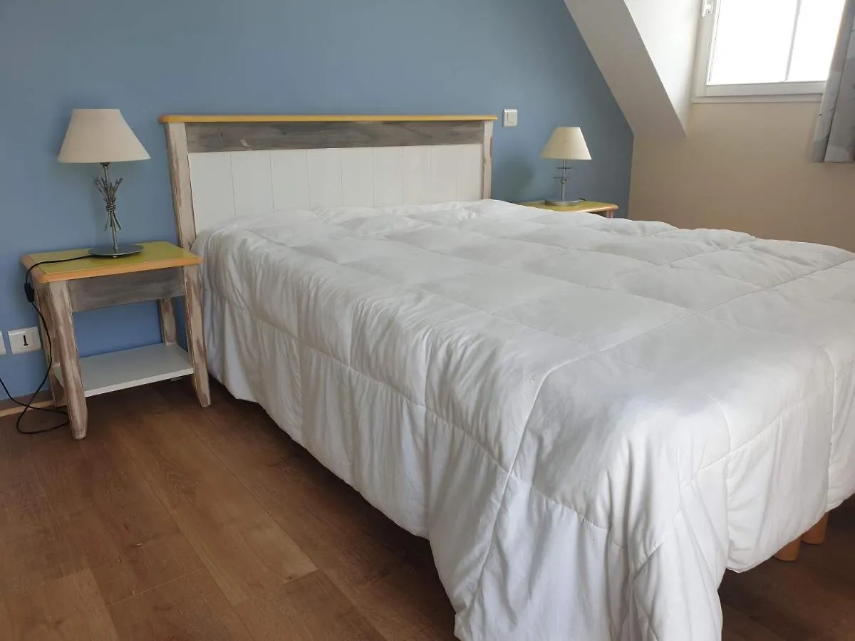 Locations Loc'Maria - Location Professionnelle Villa Locmaria 0*,  France