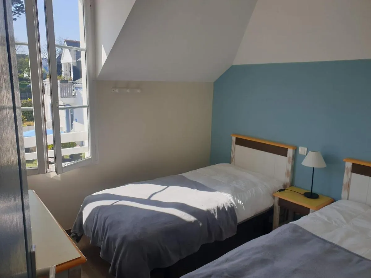 Locations Loc'Maria - Location Professionnelle Villa Locmaria 0*,  France